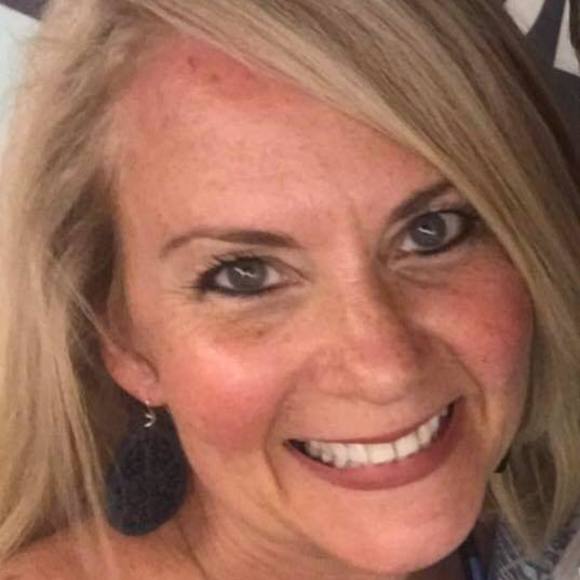 Meet your Posher, Kristy - Picture 1 of 1